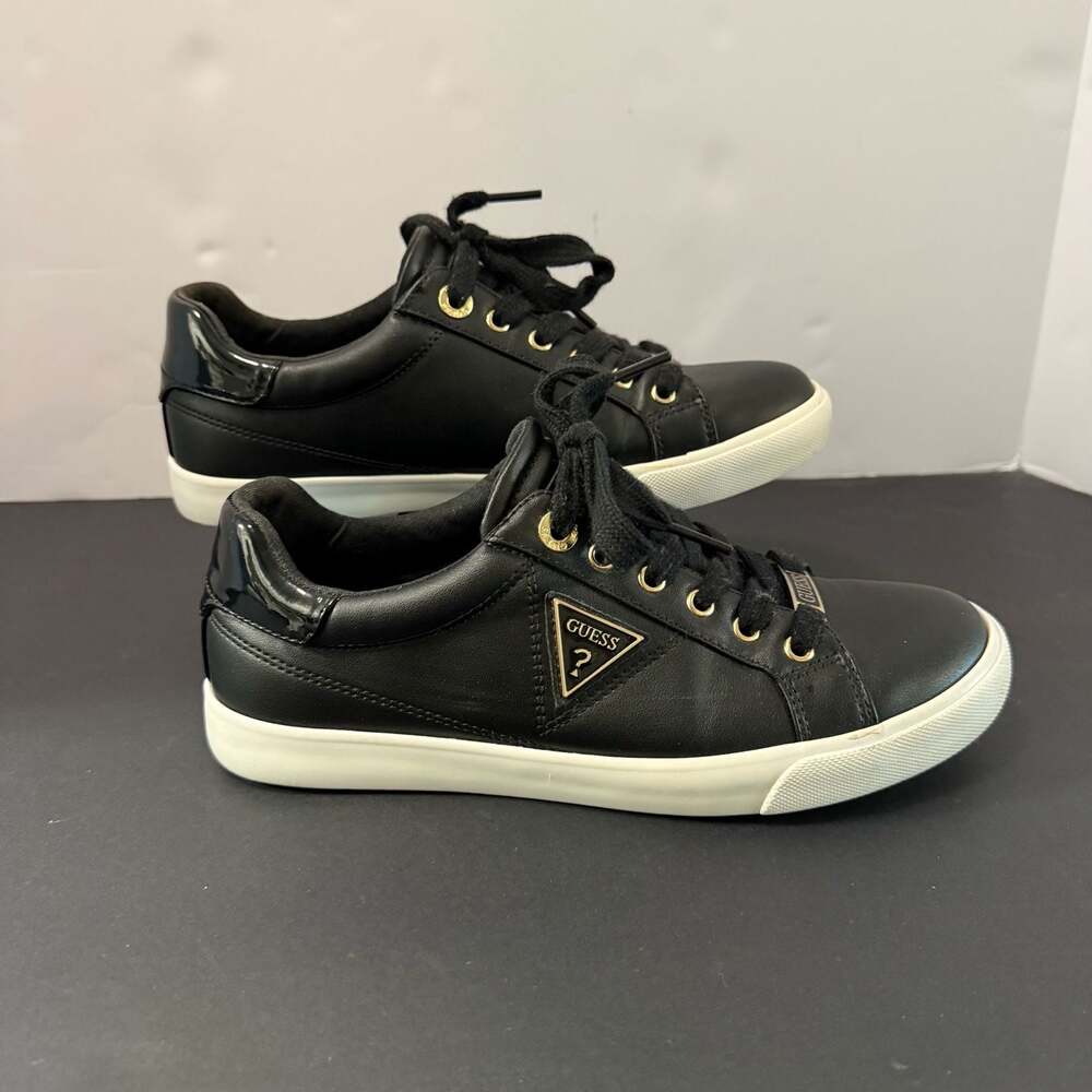 GUESS‎ River Women's Black Low-Top Sneakers with Gold Hardware Size 7.5